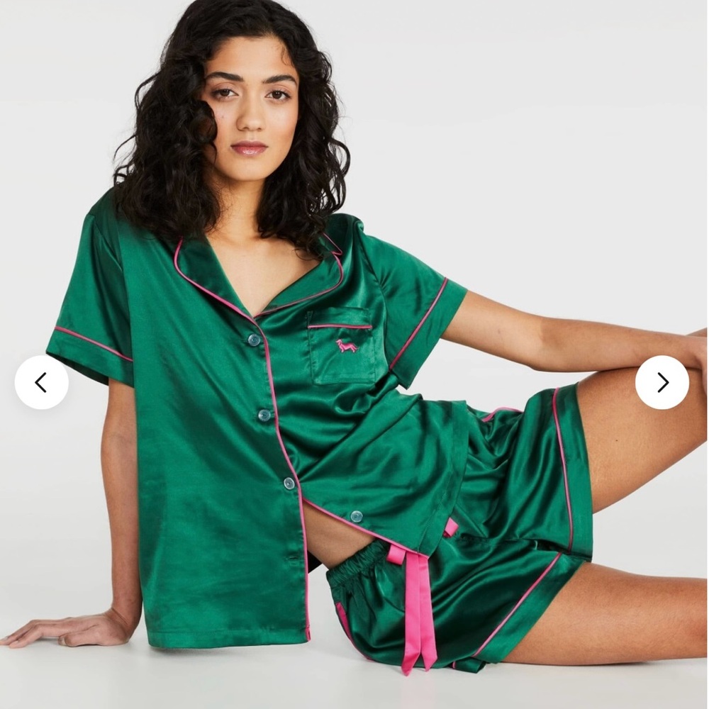 💥PRICE DROP💥 Peter Alexander Green (Pink Trim) Satin PJ Shorts